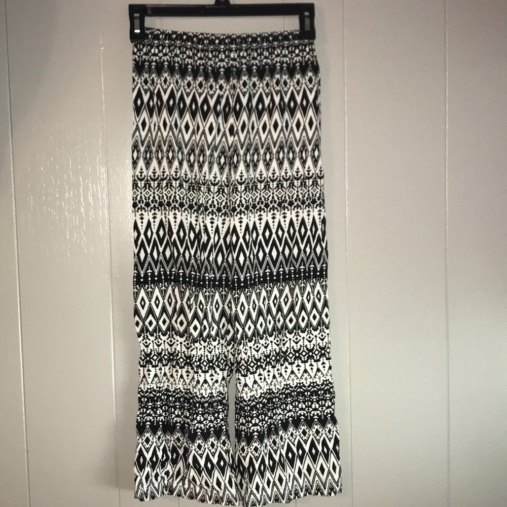 Girl’s size M 10/12 dress pants